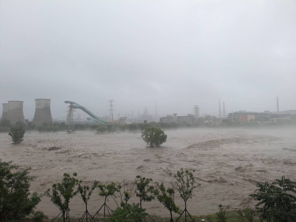 Inundações, número alto de mortes e desaparecidos: o que está acontecendo na China?