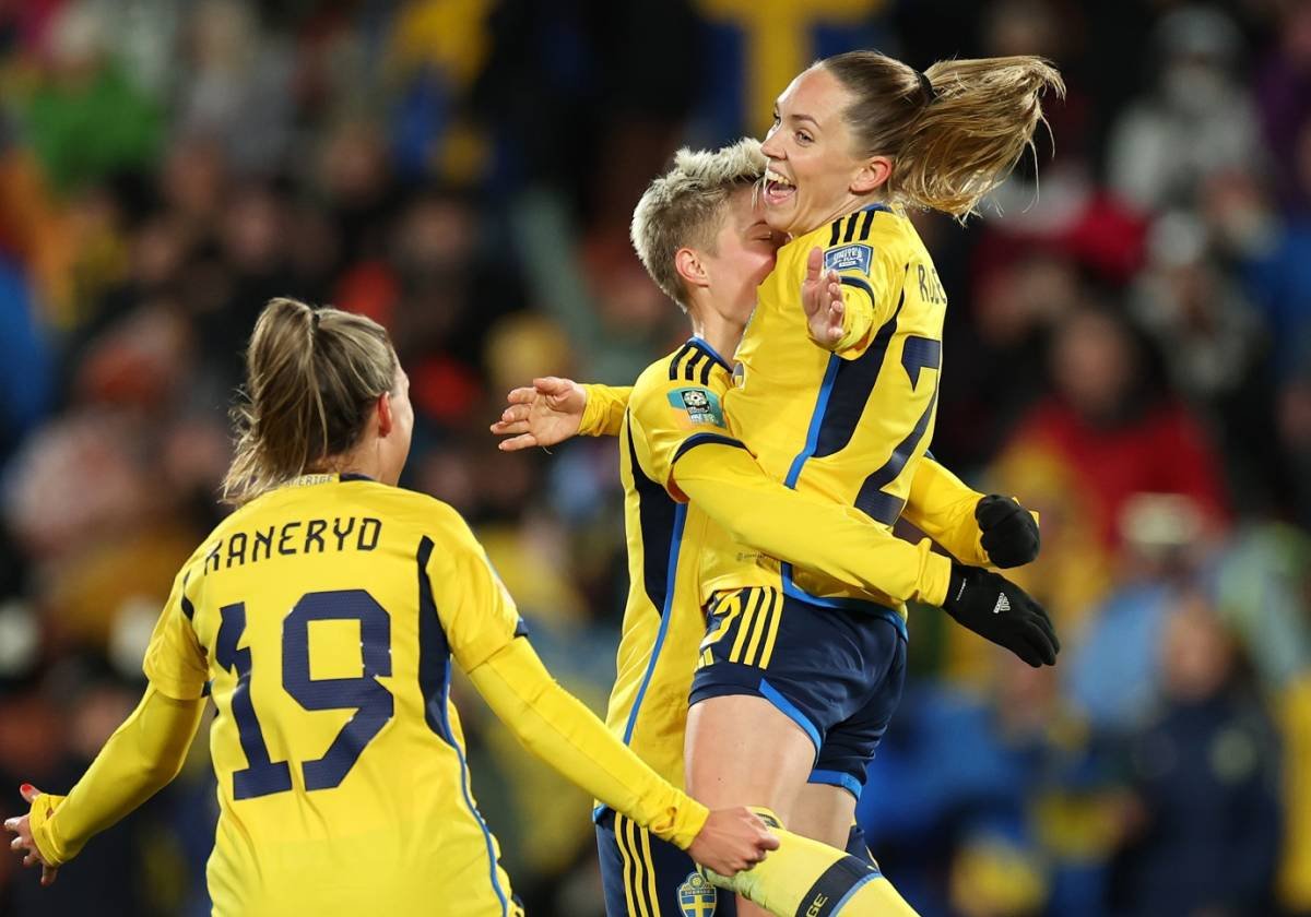 Brasil derrota Suécia por 5 a 1 e futebol feminino garante classificação