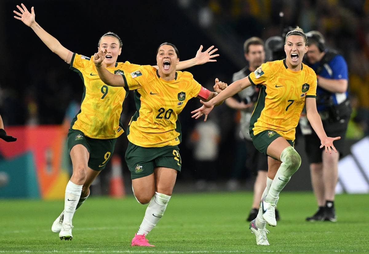 Futebol Feminino: Austrália e Inglaterra apuraram-se para quartos