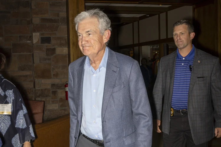 Jerome Powell antes de jantar em Jackson Hole: presidente do Fed discursará em evento nesta sexta (Natalie Behring/Getty Images)