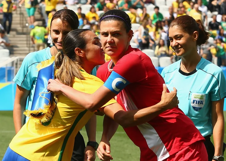 A eliminação sacramentou o fim da participação em Copas do Mundo da atacante canadense Cristine Sinclair, de 40 anos (Robert Cianflone/Getty Images)