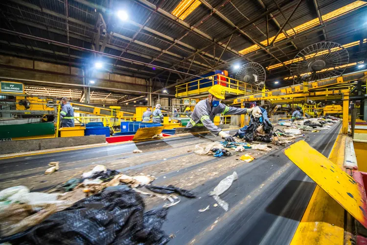 ORIZON - Valorização de residuos - Fabrica da empresa em Paulinia - SP
reciclar - reciclagem - lixo - aterro sanitario - 

Foto: Leandro Fonseca
data: 13/04/2023