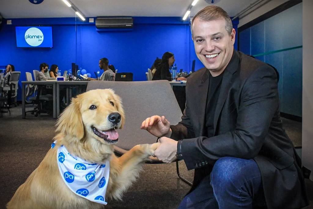 Com a meta de aumentar a expectativa de vida de cães e gatos, ele criou um negócio de R$ 89 milhões