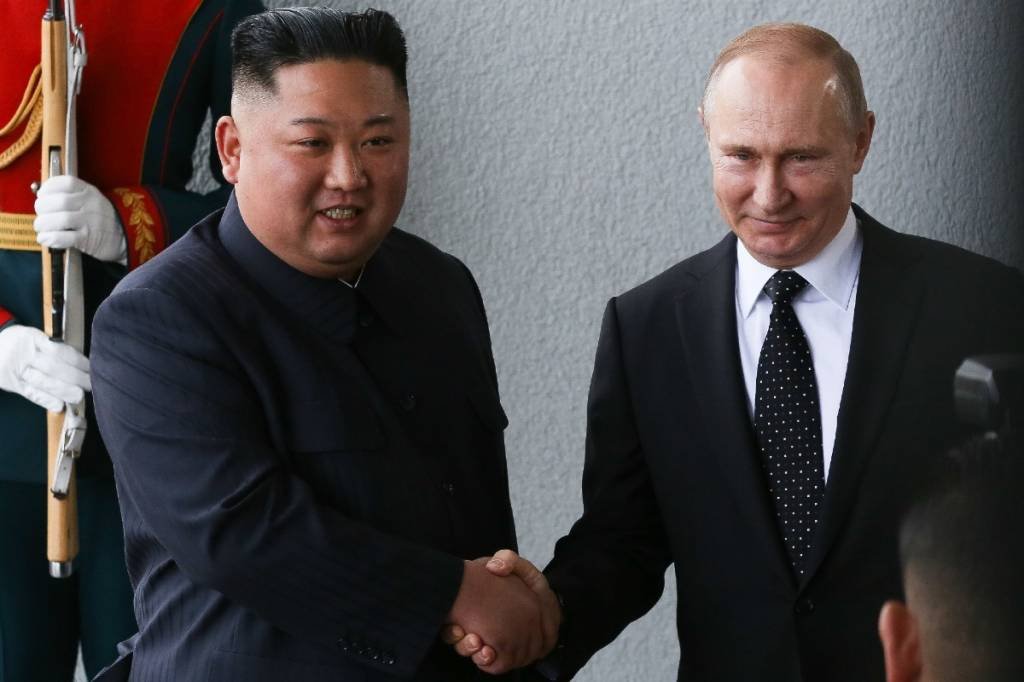Hackers da Coreia do Norte invadiram uma das principais empresas de mísseis da Rússia
