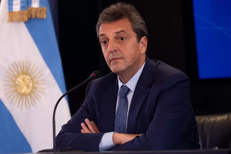 Massa: candidato à presidência também atua como Ministro da Economia na Argentina (Tomas Cuesta/Getty Images)
