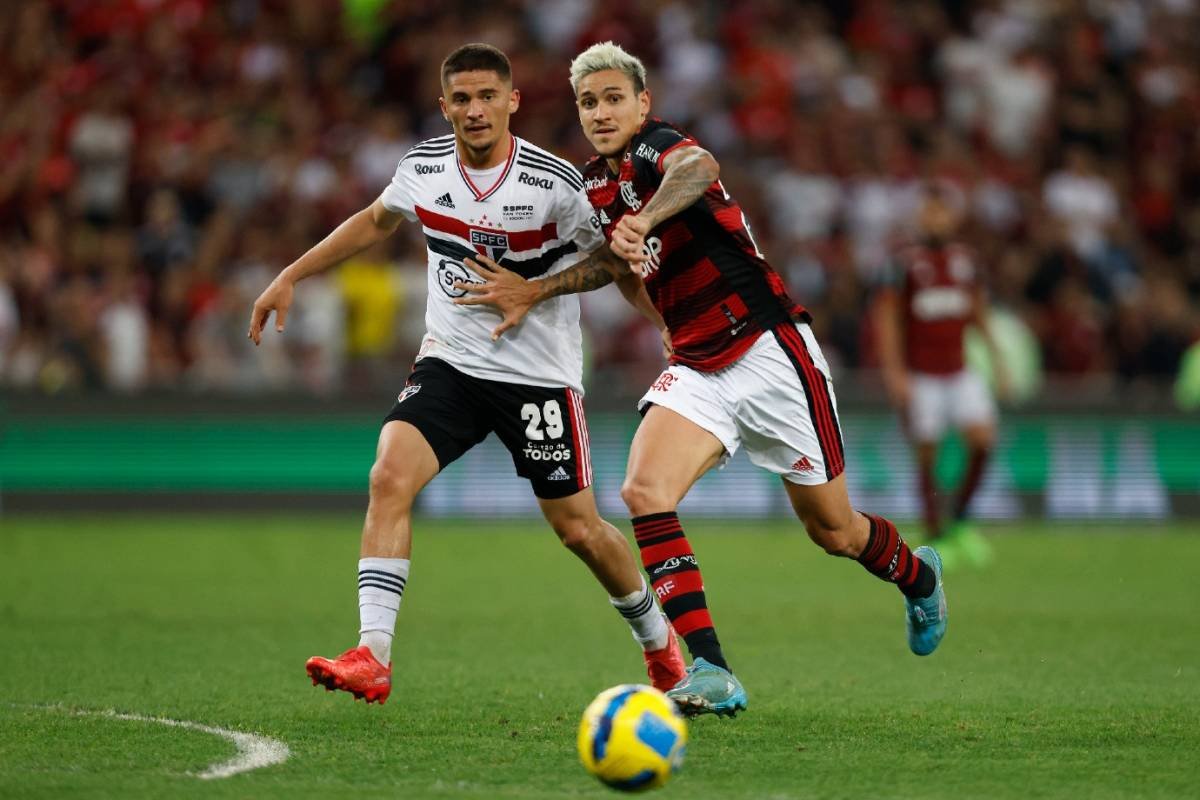 Flamengo x São Paulo ao vivo: onde assistir ao jogo do Brasileirão online