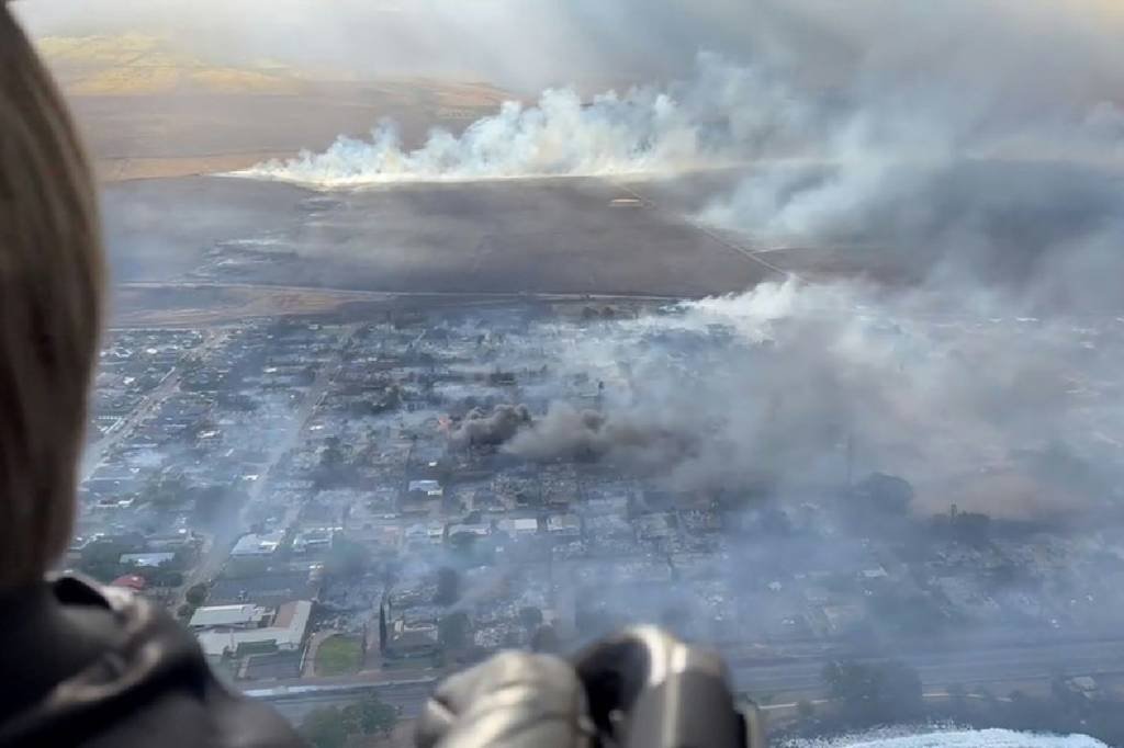Incêndios florestais no Havaí deixam ao menos 36 mortos e milhares são evacuados