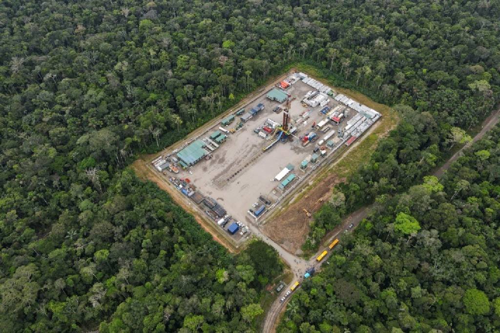 Após consulta popular, Equador suspende a extração de petróleo em parque amazônico