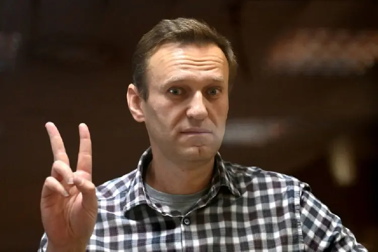 Alexei Navalny em um tribunal de Moscou em 20 de fevereiro de 2021: opositor morreu em fevereiro deste ano (Agence France-Presse/AFP)