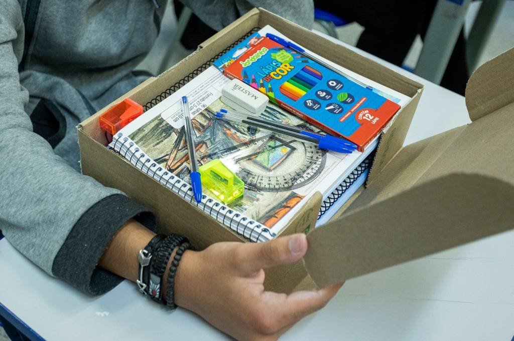 Secretaria de São Paulo afasta servidores após informações erradas em livros escolares