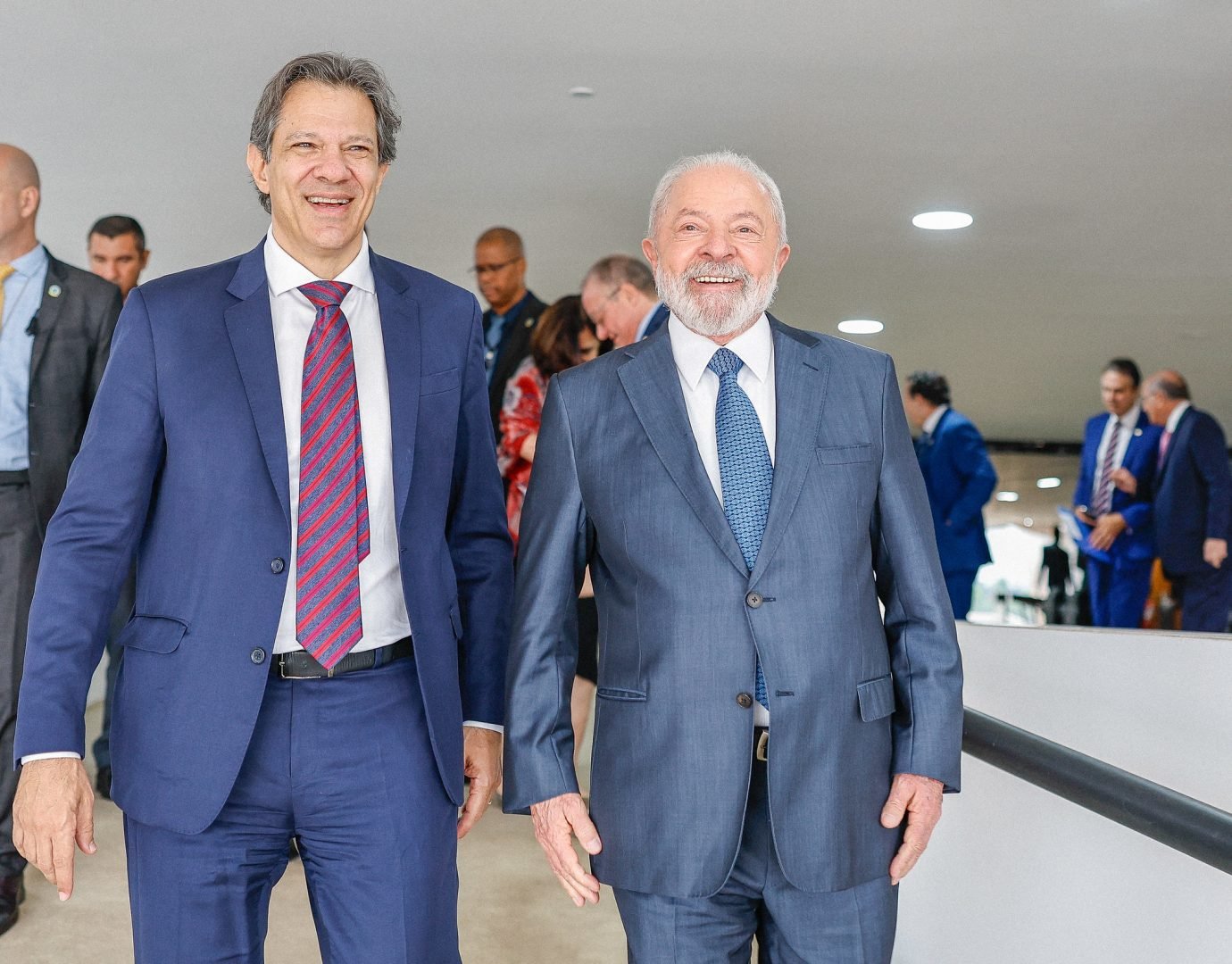 Os argumentos de Haddad e Tebet para convencer Lula da necessidade de cortar gastos