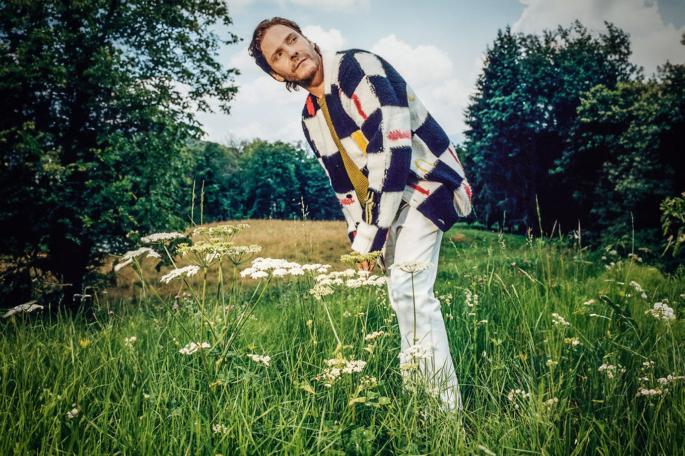 O ator Daniel Brühl na campanha da nova coleção da Zegna