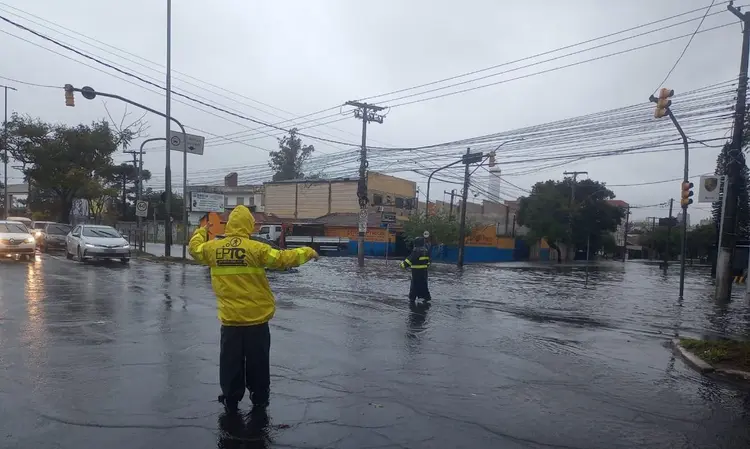 Região Sul enfrenta chuvas intensas devido ao fenômeno El Niño (Prefeitura POA/Divulgação)
