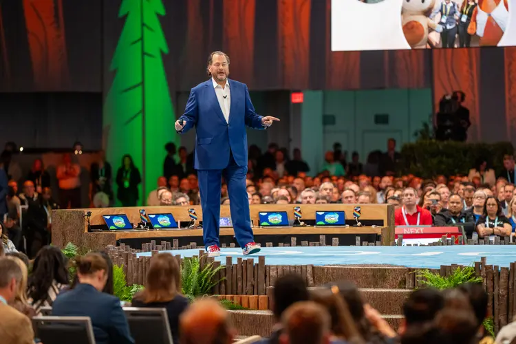 Marc Benioff, CEO da Salesforce: Einstein Trust Layer evitará que dados de clientes sejam armazenados fora da companhia (Salesforce/Divulgação)