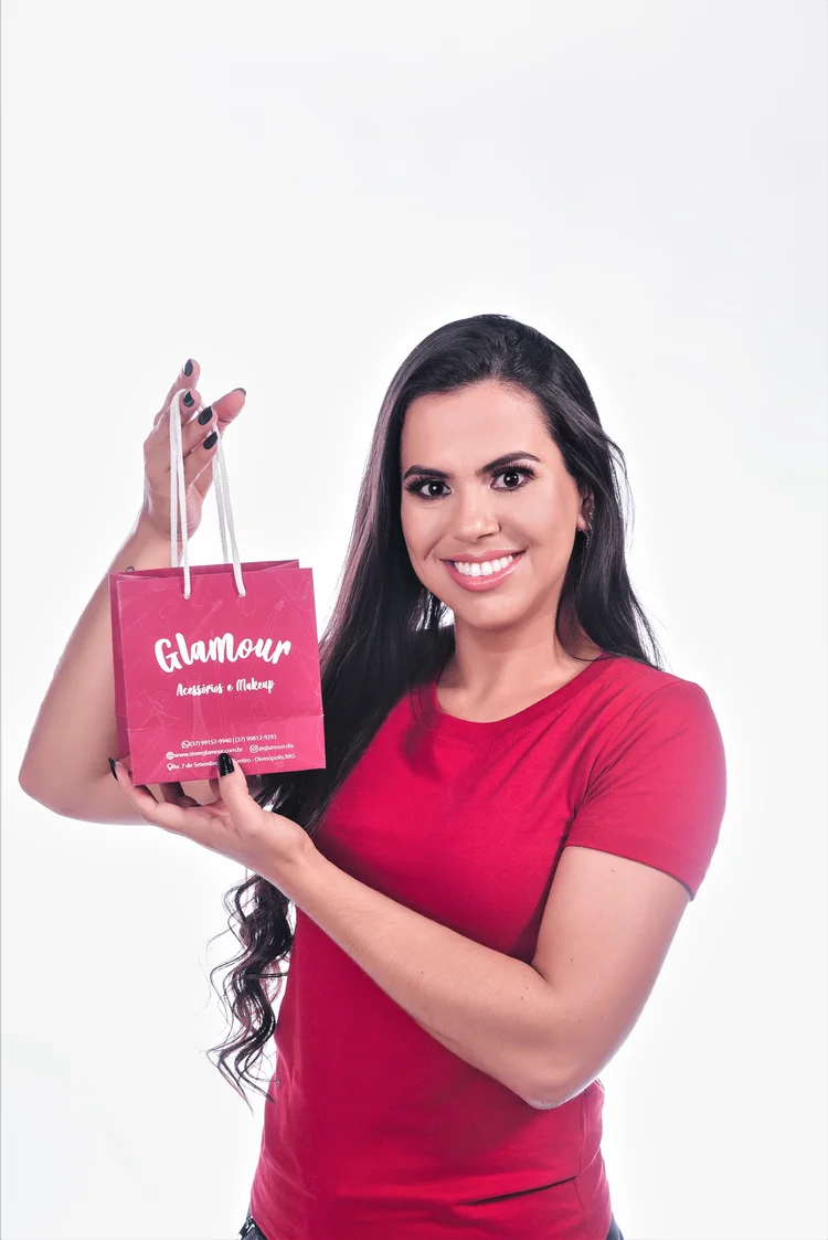 Maria Ribeiro, da Glamour Acessórios e Makeup: Após experiência frustrada em uma franquia, eu vi a oportunidade de fazer tudo do meu jeito (Glamour/Divulgação)