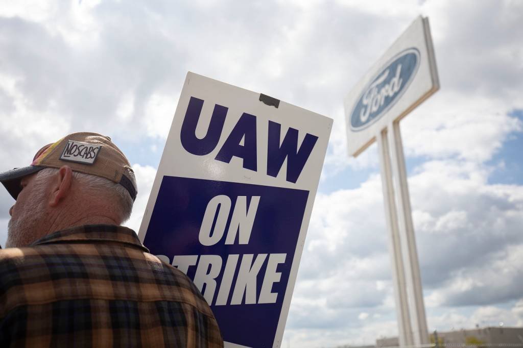 Com greve nos EUA, GM avalia fechar fábrica por falta de peças