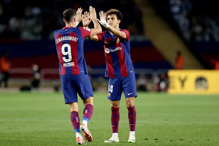 Barcelona x Napoli: o primeiro confronto foi 1 a 1, ou seja, em caso de vitória para ambos os lados, garante a classificação (David S.Bustamante/Getty Images)