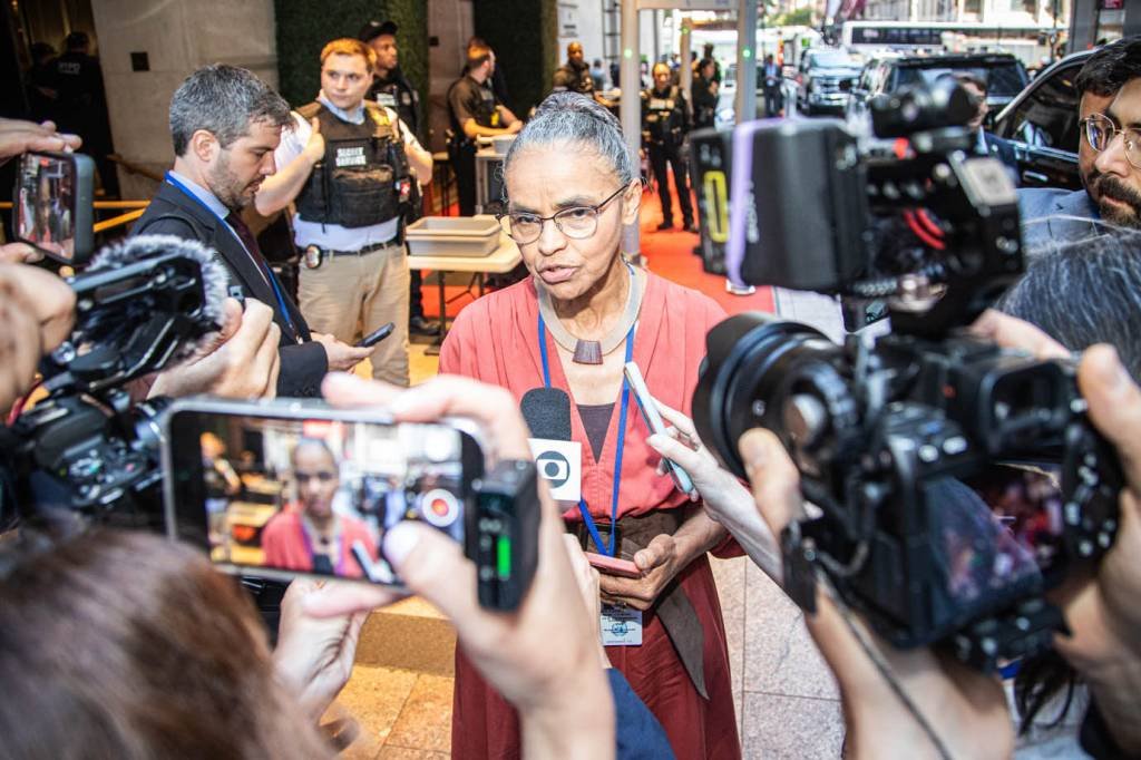 "Queremos chegar na COP30 liderando pelo exemplo", afirma ministra Marina Silva em Nova York