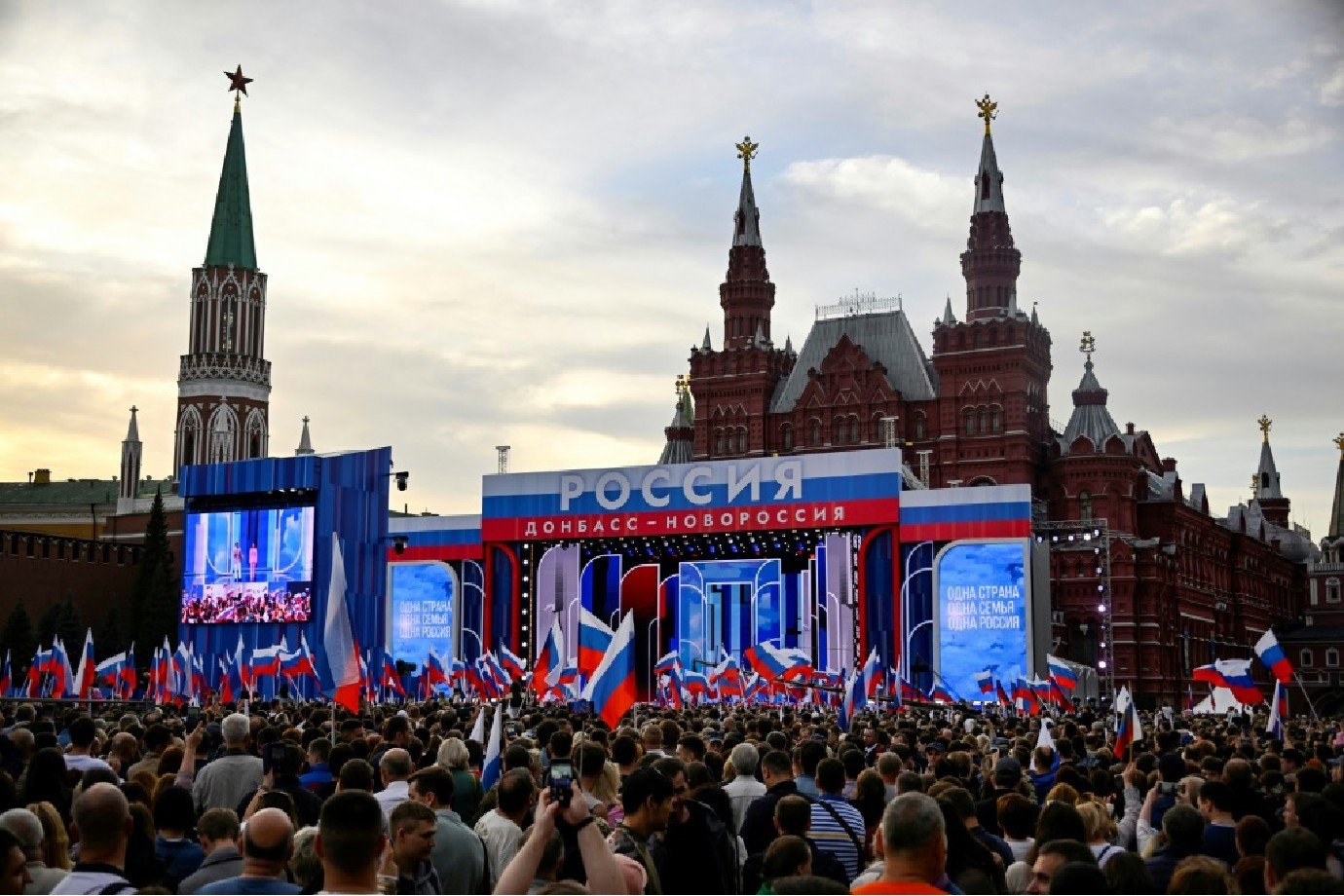 Moscou celebra aniversário de anexação de regiões ucranianas