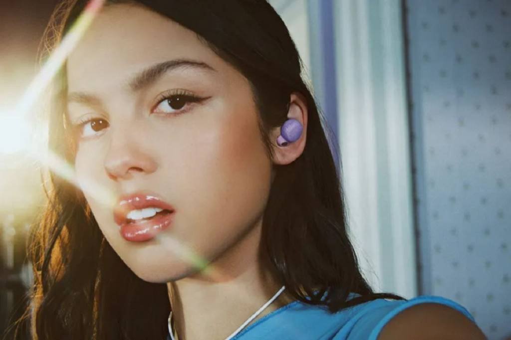 Sony anuncia edição Olivia Rodrigo de seus fones de ouvido LinkBuds S