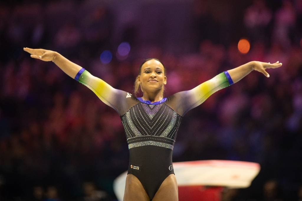 Mundial de ginástica artística começa sábado com Rebeca e volta de