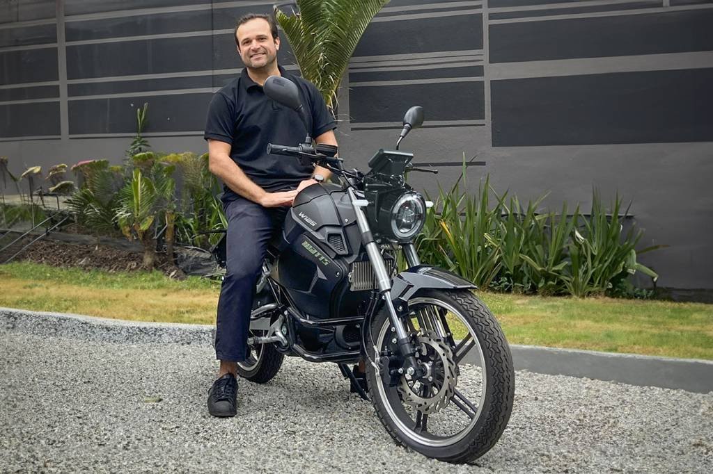 A Watts começou com a importação de scooters da China em 2018. Atualmente, as motocicletas tomaram a frente e respondem por 50% das vendas (Watts/Divulgação)