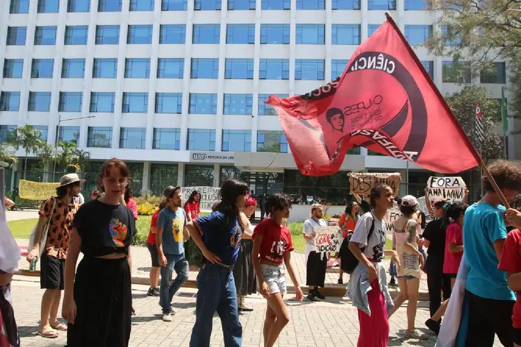 Greves na USP: a greve estudantil começou com os alunos da FFLCH na semana passada (Rovena Rosa/Agência Brasil)