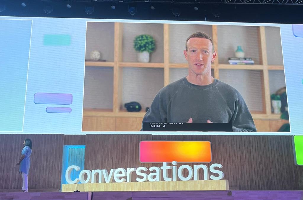 Mark Zuckerberg, CEO da Meta, durante anúncio de novidades  no WhatsApp em evento em Mumbai (Rafael Balago/Exame)