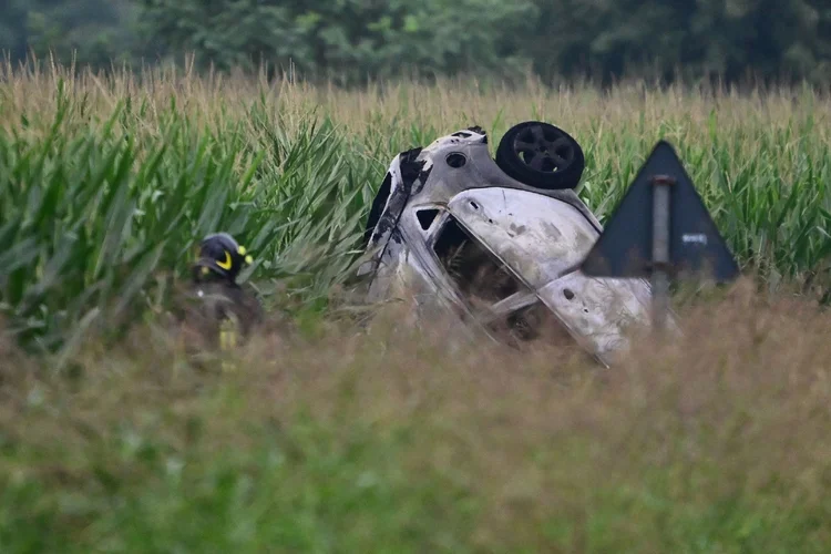 Avião: Força Aérea Italiana está investigando se a aeronave atingiu pássaros antes de cair (Marco Bertorello/Getty Images)