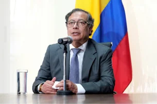 Governo colombiano inicia diálogo com dissidência das Farc
