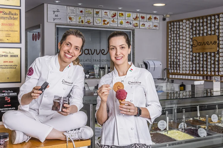 Suelen Ferrari e Débora Tesoto, fundadoras da Davvero: gelateria contra com três modelos de franquias  (divulgação/Divulgação)