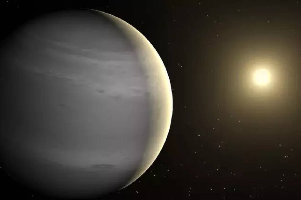 Cientistas descobrem exoplaneta maior que Jupiter em sistema com apenas três estrelas