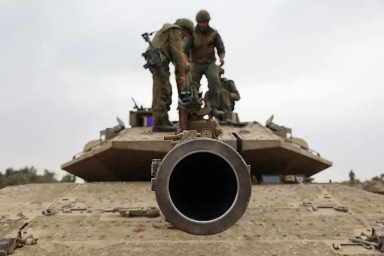 Tanque do exercito de Israel:  (JACK GUEZ/AFP)