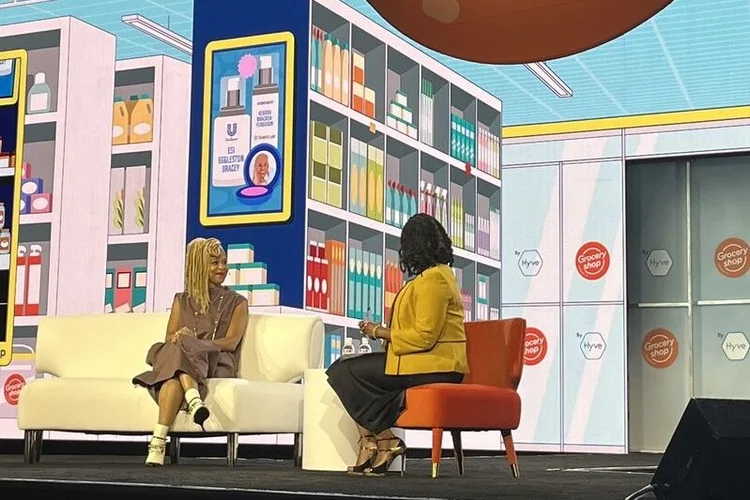 Evento da Groceryshop, em Las Vegas: painel contou com a presidente da Unilver nos EUA, Esi Eggleston Bracey (Grocery Store/Divulgação)