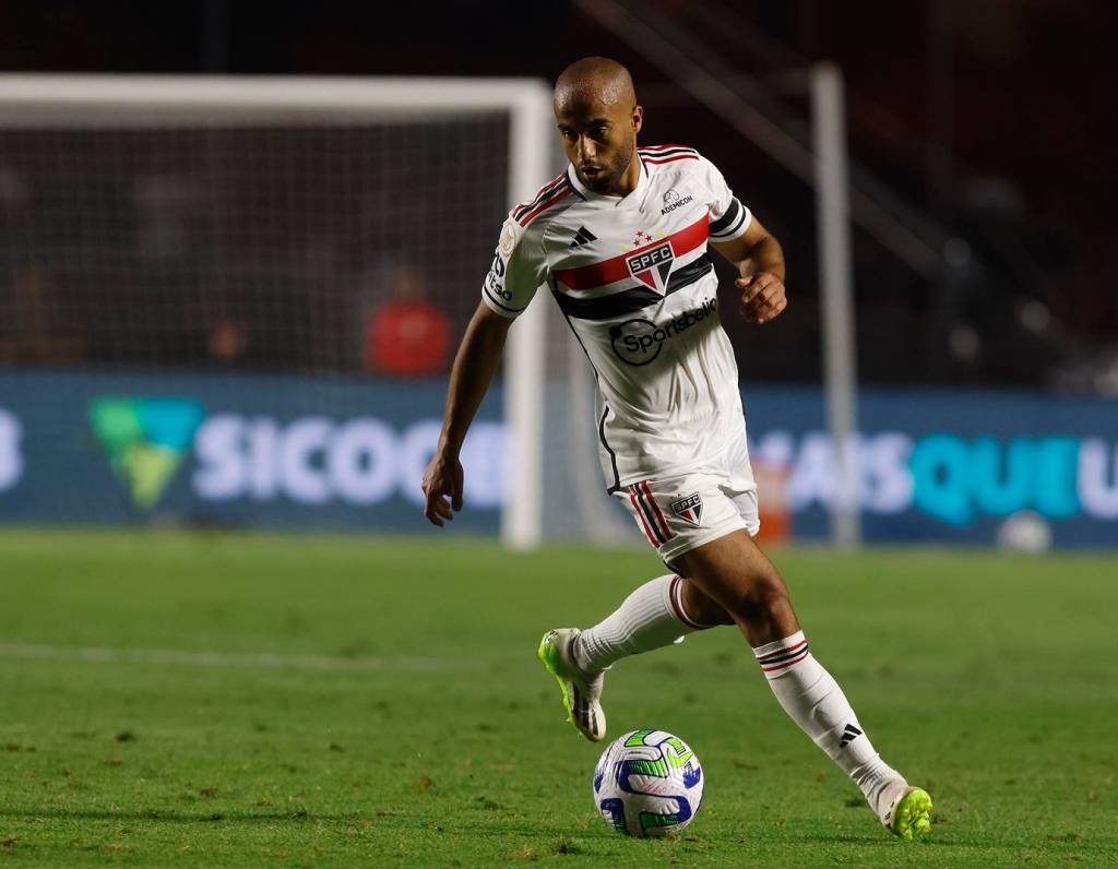 Onde assistir ao vivo o jogo do São Paulo hoje, sábado, 23; veja horário