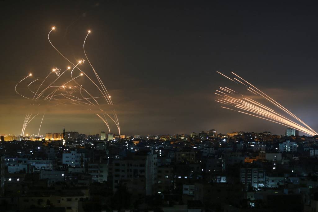 Guerra: Bombardeio de Israel na Síria atinge aeroporto de Aleppo pela 2ª vez em 2 dias