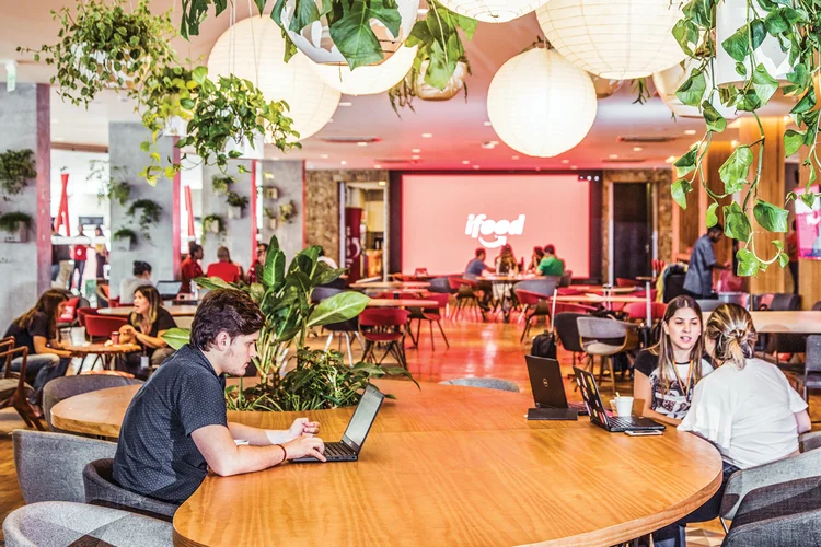 Escritório do iFood: a IA ajuda a personalizar o atendimento  (Leandro Fonseca/Exame)