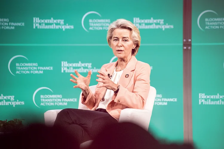 Mundo: Ursula von der Leyen, presidente da Comissão Europeia, pede estabilidade entre Irã e Israel ( Leandro Fonseca/Exame)