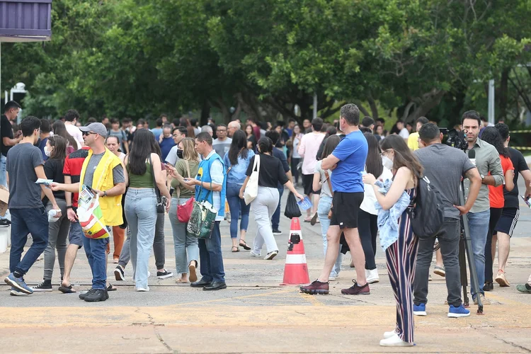 Enem: a gratuidade dos ônibus nos dias 5 e 12 de novembro, das 9h às 21h, é para todas as pessoas que utilizarem os coletivos dentro do período estipulado (Valter Campanato/Agência Brasil)