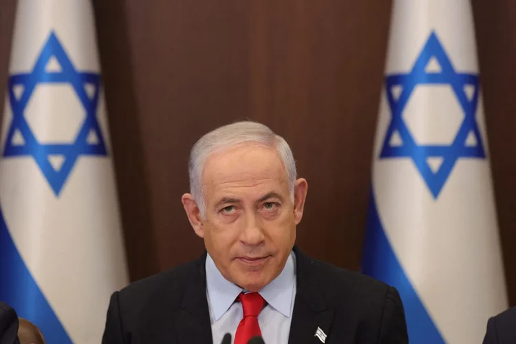 Benjamin Netanyahu: premiê israelense considera trégua de 48 horas em troca de reféns (ABIR SULTAN/POOL/AFP/Getty Images)