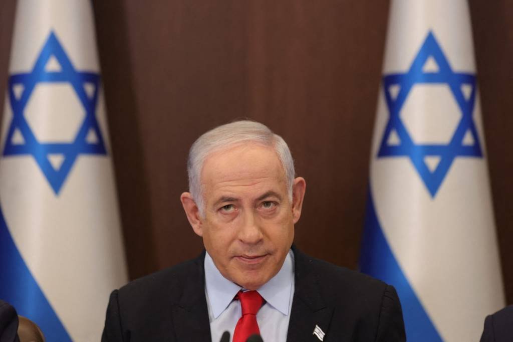 Netanyahu afirmou que a ofensiva é fundamental para destruir o Hamas (ABIR SULTAN/POOL/AFP/Getty Images)