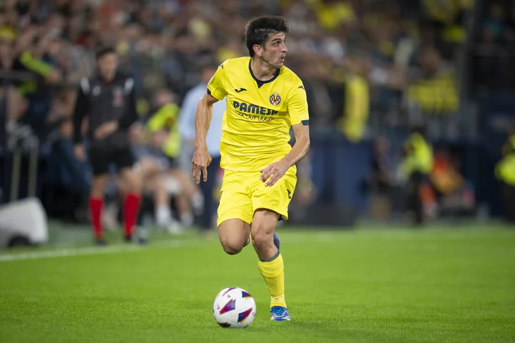 Na Espanha, o Granada encara o Villareal buscando se livrar da zona de rebaixamento (Aitor Aitor Alcalde Colomer/Getty Images)