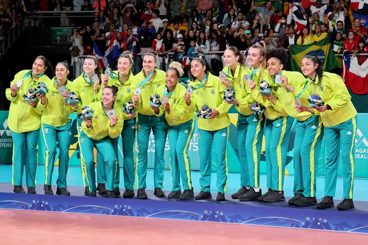 Brasil, que era representado na competição por uma equipe formada por jovens atletas, foi derrotado na decisão, por 3 sets a 0 (Andy Lyons/Getty Images)