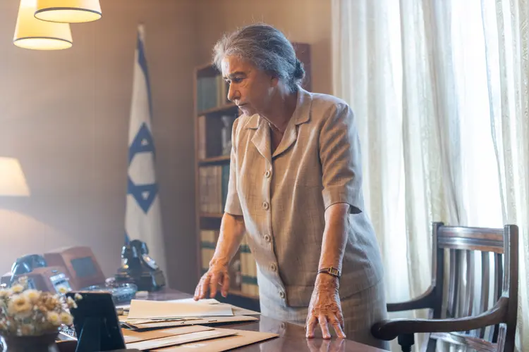 Cena de "Golda - A mulher de uma nação". (Diamond FIlmes/Divulgação)