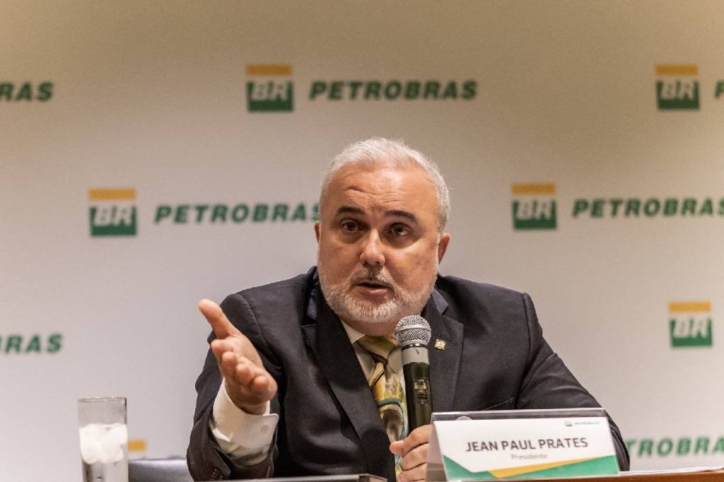 Não falamos sobre combustíveis, diz presidente da Petrobras após reunião com Lula