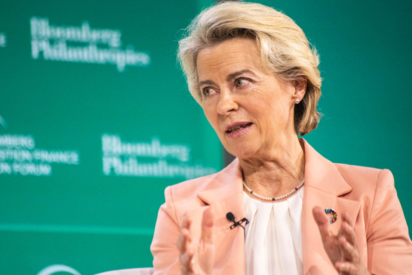 Conservadores europeus apoiam Von der Leyen para segundo mandato na UE