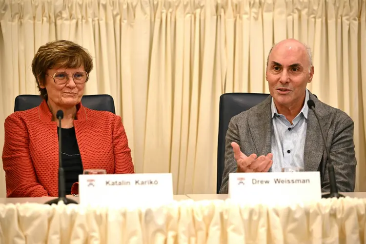 Nobel de Medicina: Katalin Kariko e Drew Weissman (Mandel Ngan/Getty Images)