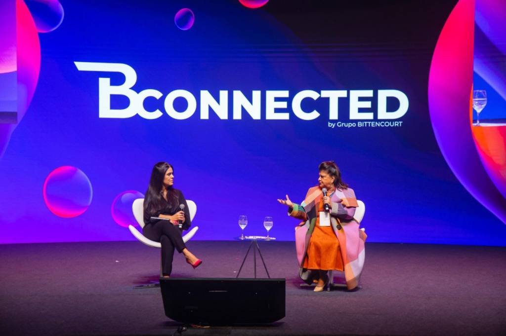 BConnected: painel com Lyana Bittencourt, CEO do Grupo Bittencourt, e Luiza Helena Trajano em 2022 (divulgação/Divulgação)