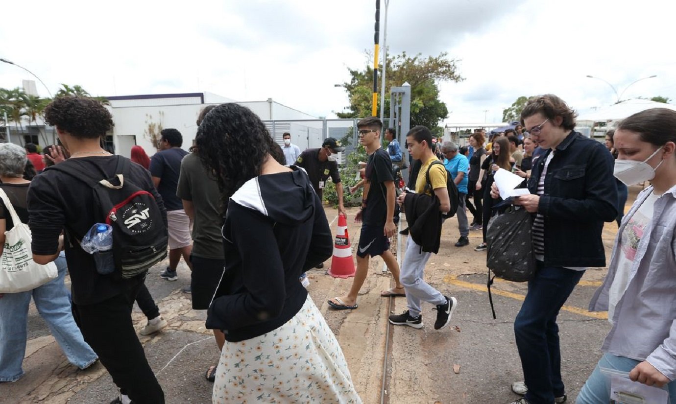 Novo Ensino Médio: o que muda com o projeto aprovado na Câmara