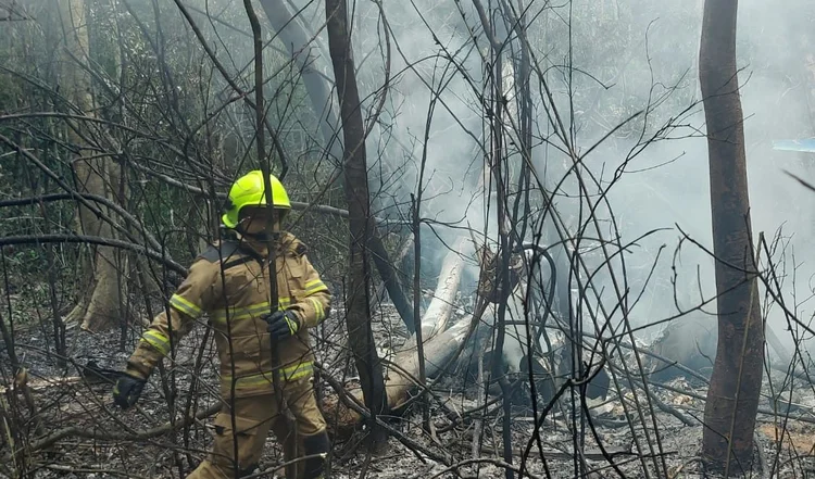 Queda de avião deixa 12 mortos no Acre (Corpo de Bombeiros do Acre/Divulgação)